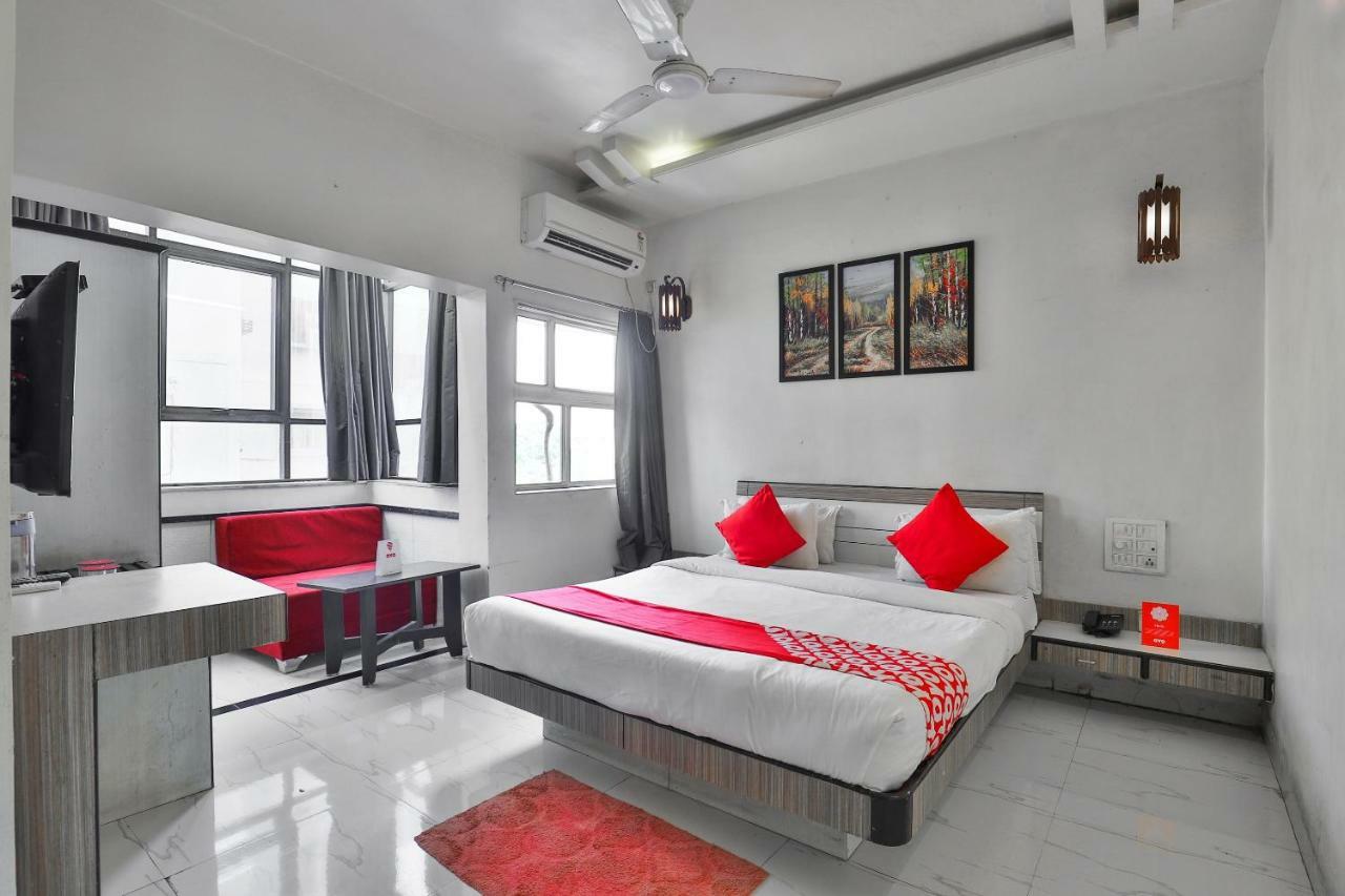 Hotel Sai Kripa Imperial Даман Экстерьер фото